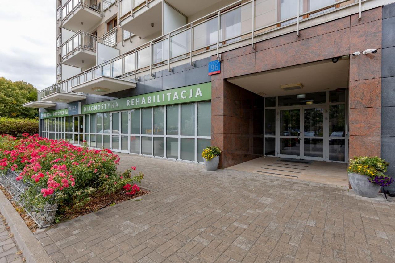 Quiet Apartment Park Edwarda Szymanskiego By Noclegi Renters Варшава Экстерьер фото